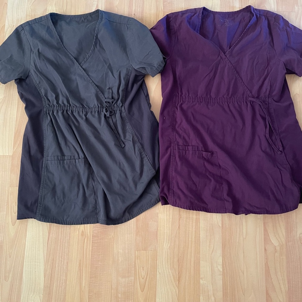 Maternity scrub tops